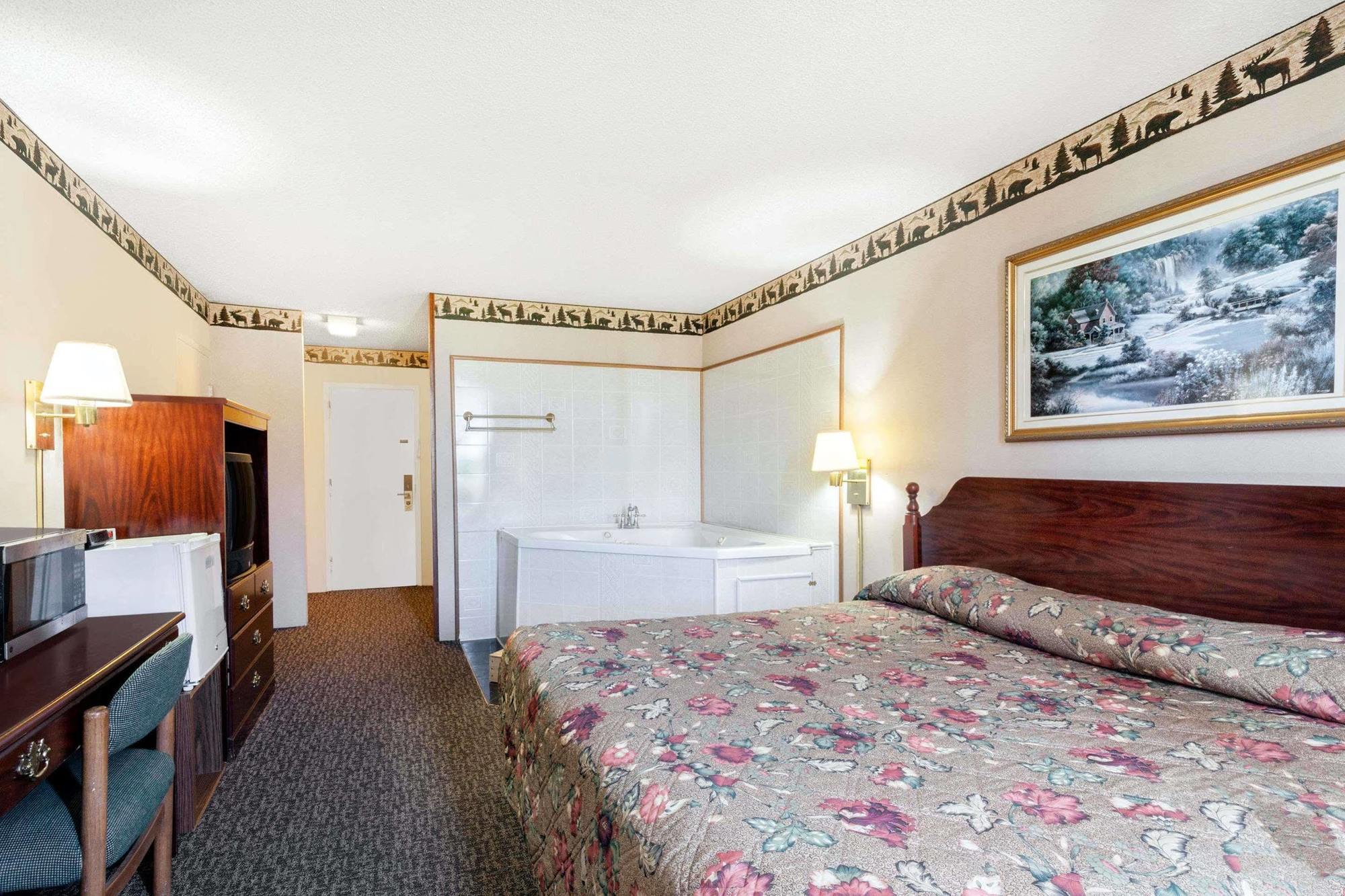 Knights Inn Napoleon Exteriér fotografie